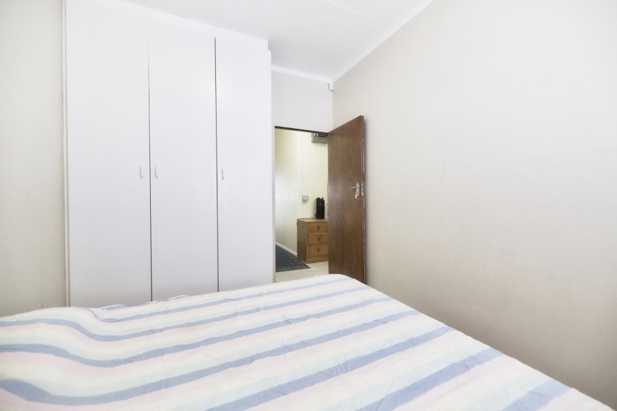 5 Bedroom Property for Sale in De Kelders Western Cape